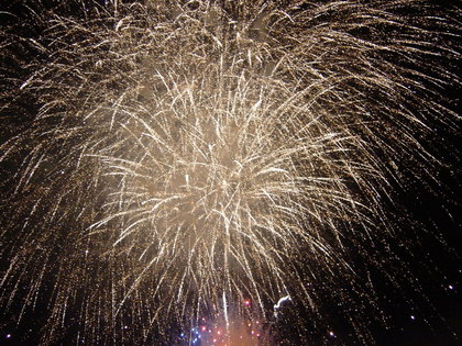 今年も雨の岩室温泉祭り